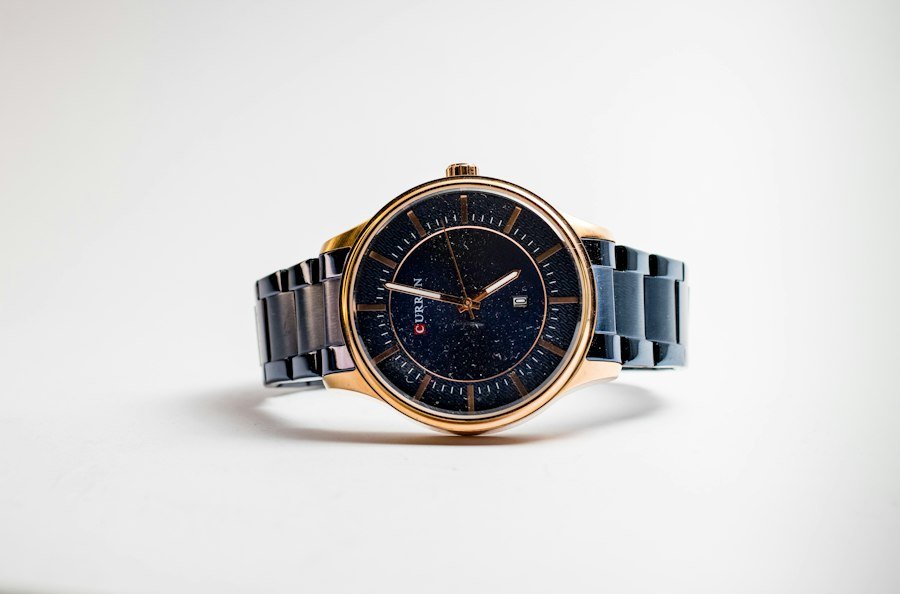 Montre bracelet acier et or